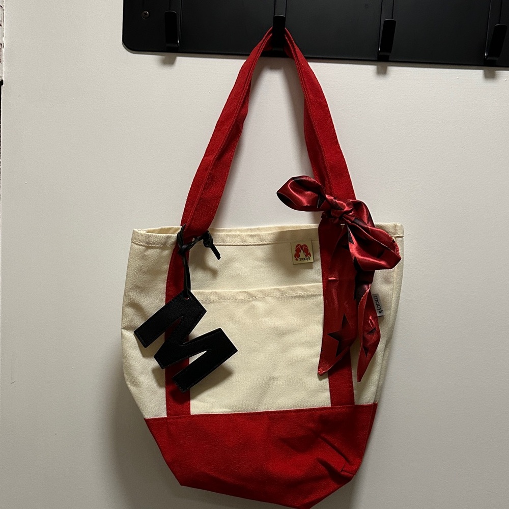 Macy’s Stylish Red and Cream Tote Bag